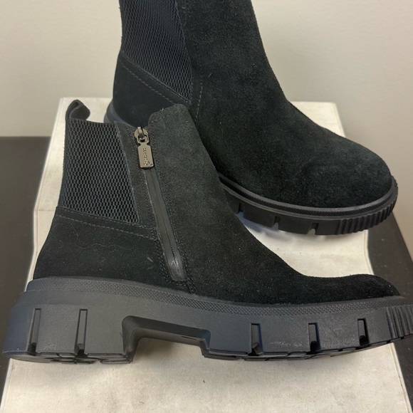 Blondo Women's Bandit Waterproof Fashion Boot,size 6, NWOT, black suede - Picture 8 of 12